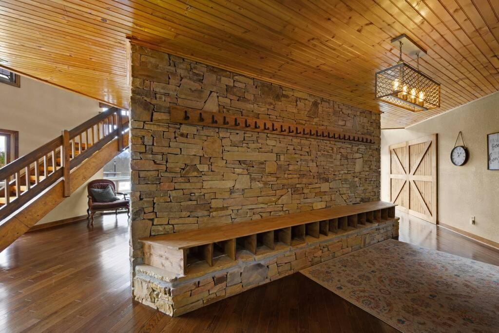 Crestview Estate 5 Acres-Heated Pool-5Min To Strip Βίλα Pigeon Forge Εξωτερικό φωτογραφία
